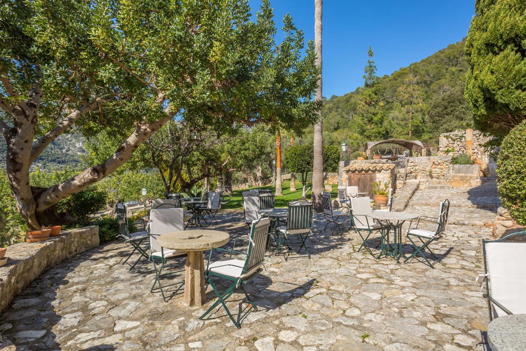Finca Es Castell Binibona Exteriör bild